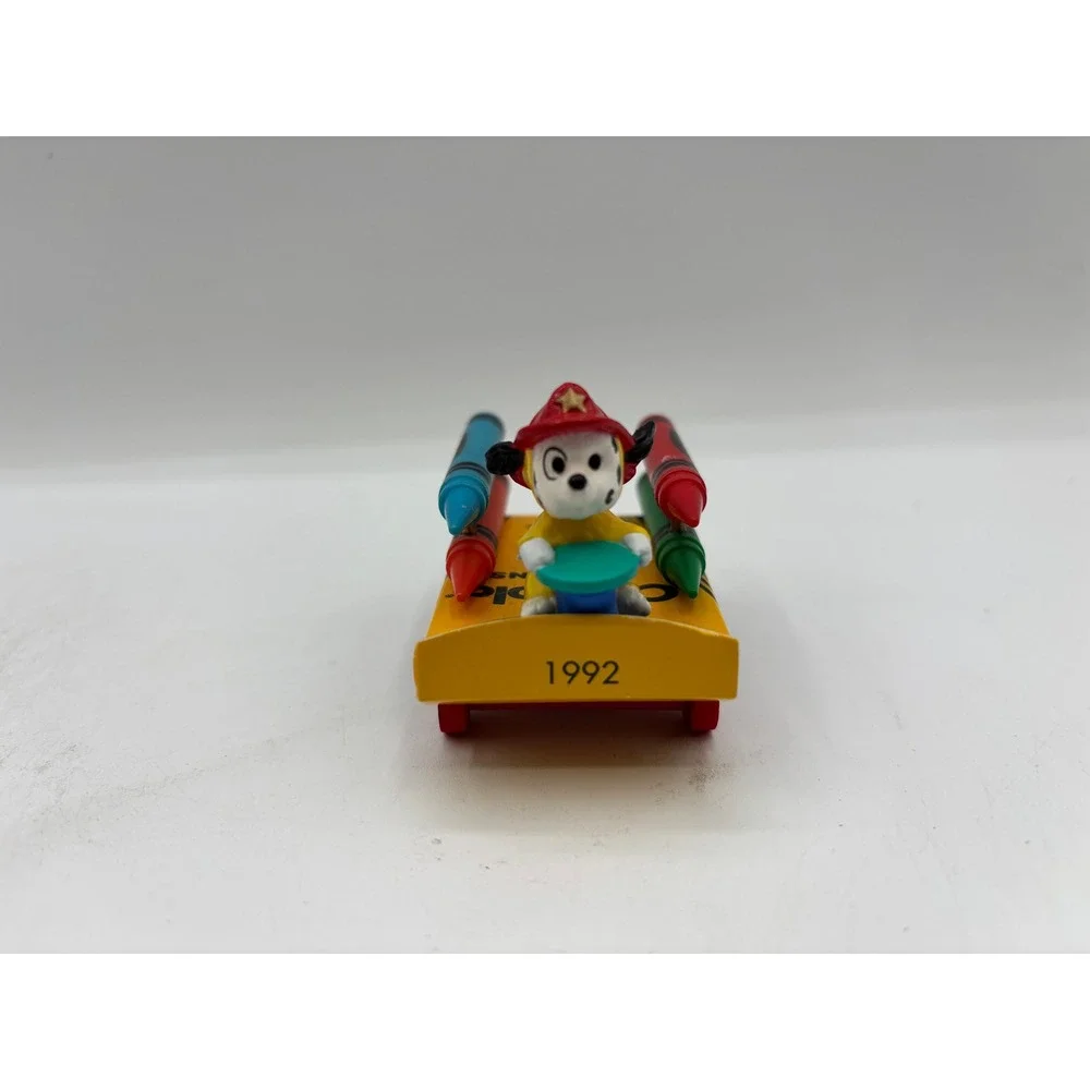 Hallmark Keepsake Ornament 1992 Bright Blazing Colors 4th in Crayola Series